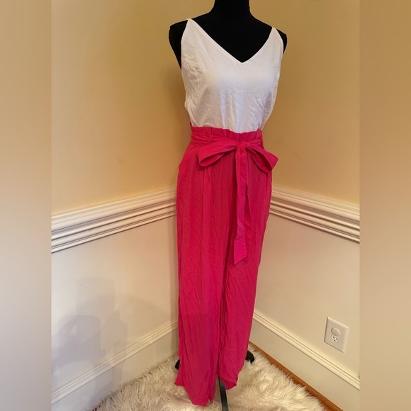 Altar'd State Pants - NWT Altar’d State Tori Jumpsuit in pink & white‎ Sz large